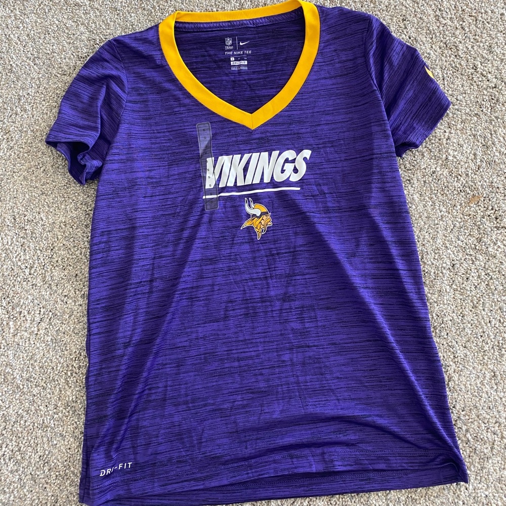 Minnesota Vikings shirt